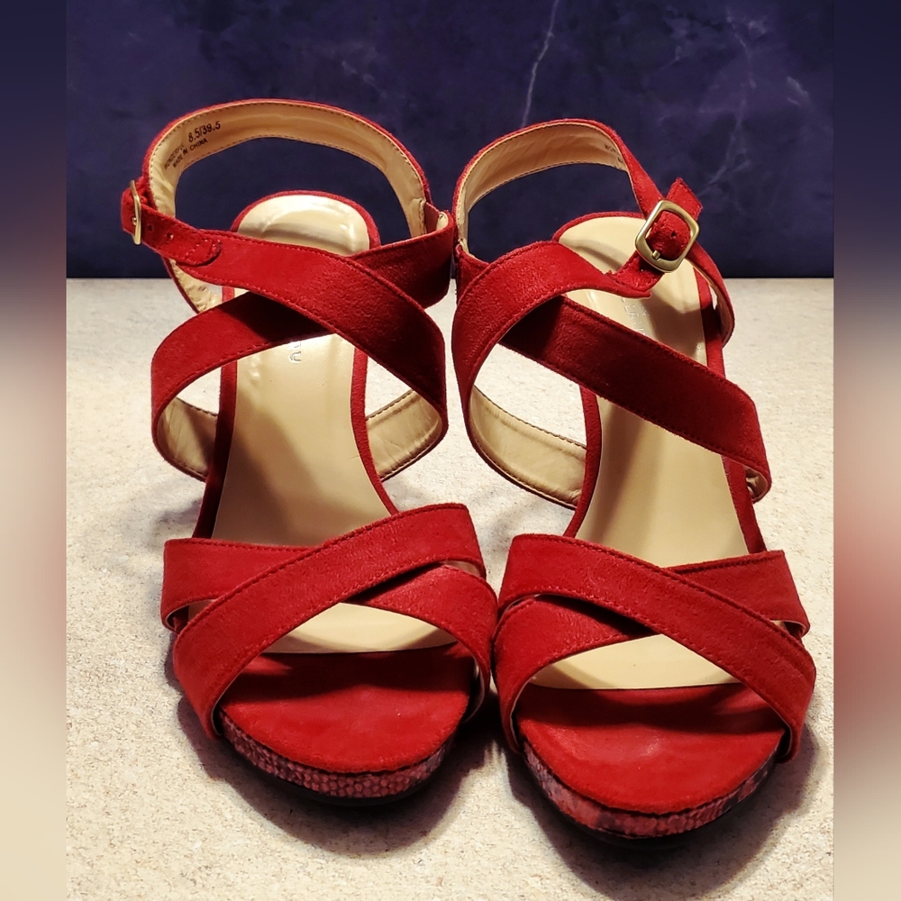 Red sandal heels, size 8.5